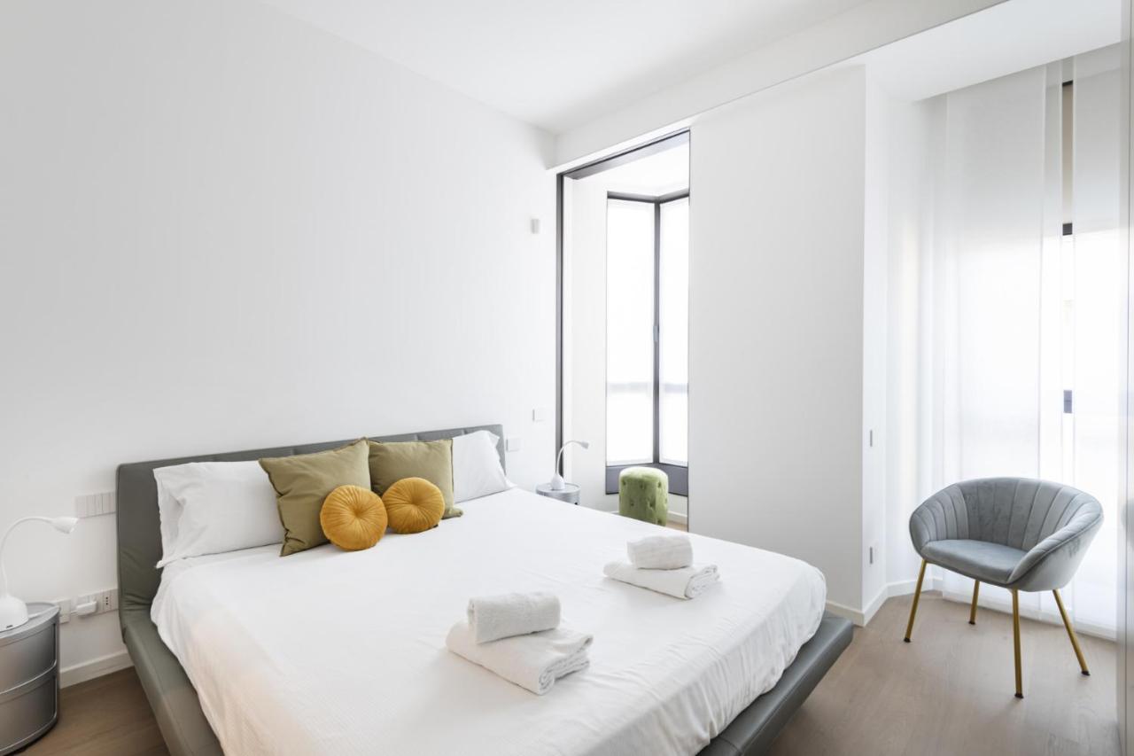 Easylife - Lussuosa Dimora Con Rooftop Condominiale Vista Duomo Milano Eksteriør billede