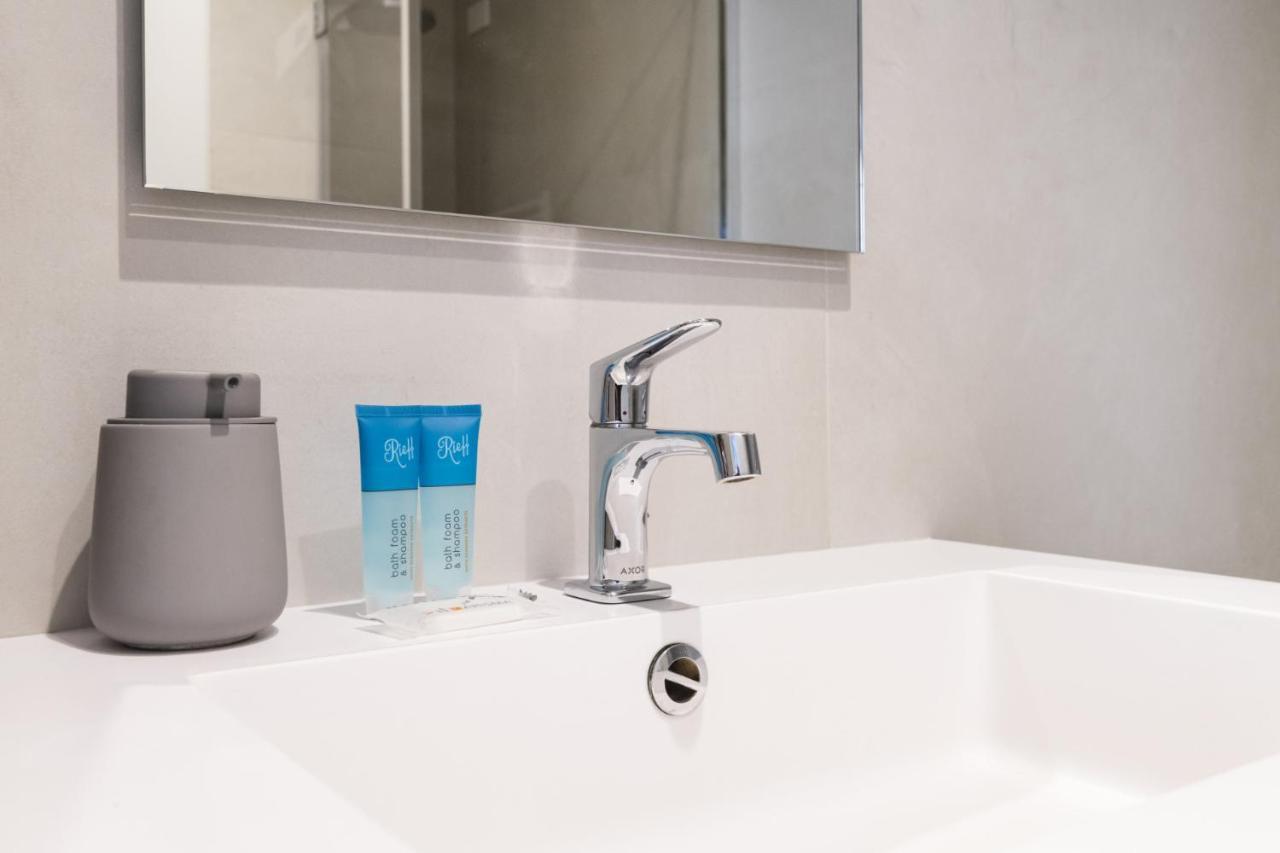 Easylife - Lussuosa Dimora Con Rooftop Condominiale Vista Duomo Milano Eksteriør billede