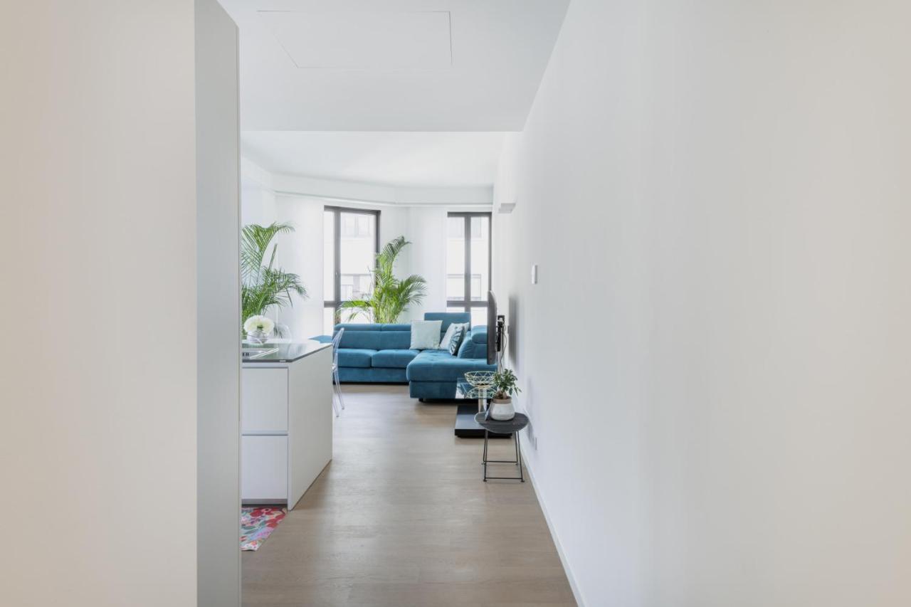 Easylife - Lussuosa Dimora Con Rooftop Condominiale Vista Duomo Milano Eksteriør billede